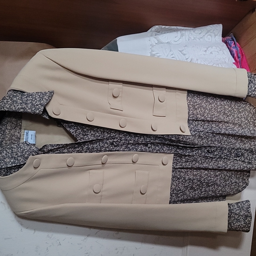 Moschino Beige Cropped Blazer with Button Detail